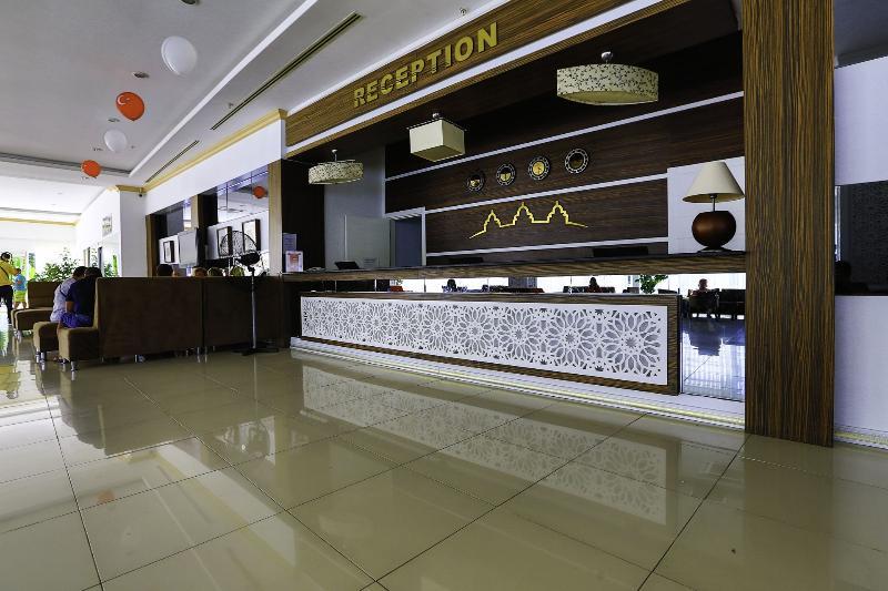 Royal Towers Hotel Kiris 外观 照片